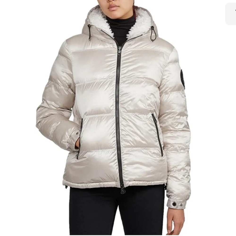NEW! Pajar snow women’s reversible Sherpa puffer